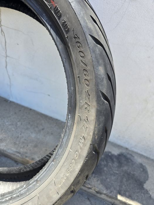 Pirelli Angel GT 2: 160/60/17 DOT 2419, 120/70/17 DOT 0120