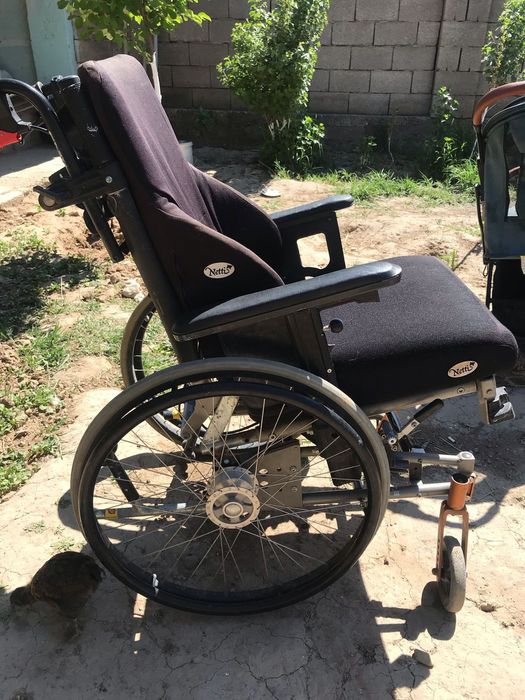 Продаётся инвалид коляска