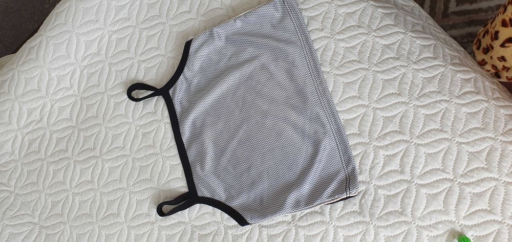 Продам кроп топ Armani