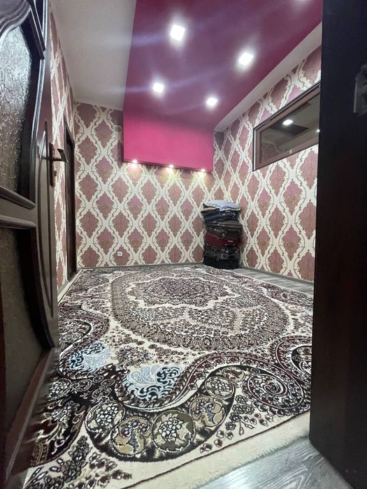 5 mikrarayon 31maktab orqasidagi 73drop bir 3etaj 3xonalik kvartira