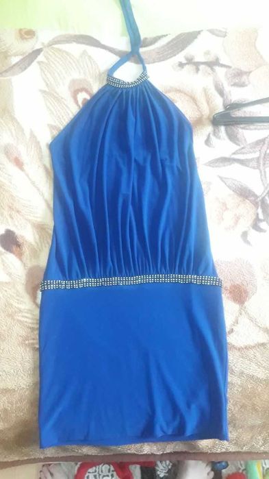 Платья  вечерние