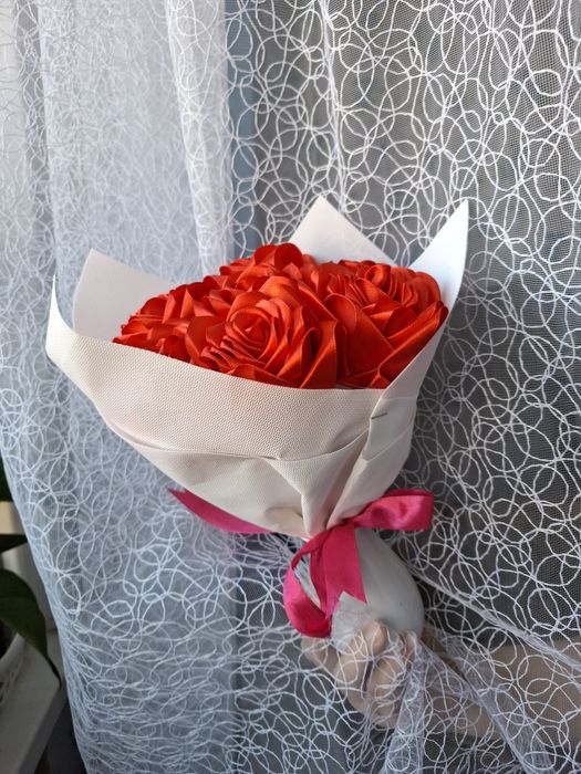 Букет роз ручной работв