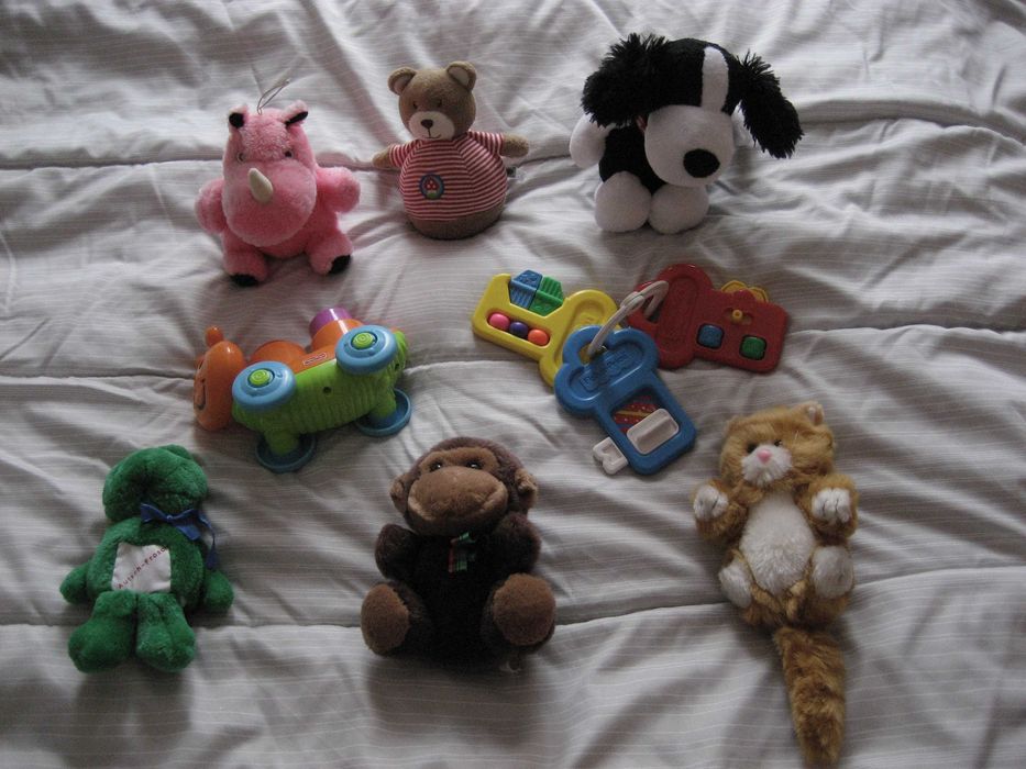 Лотове от играчки за бебета