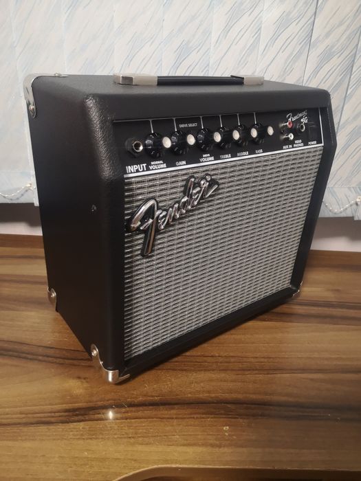 Усилвател за китара Fender Frontman 15G