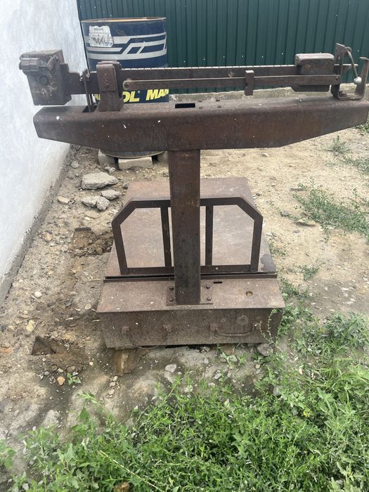 Продам.  весы срочноо