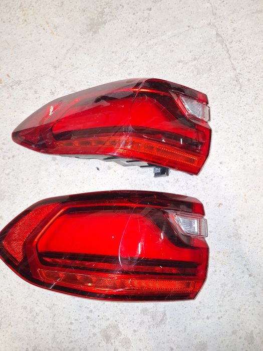 Външен Ляв стоп 2 броя за BMW X-7 G-07 / БМВ Х-7 Г-07