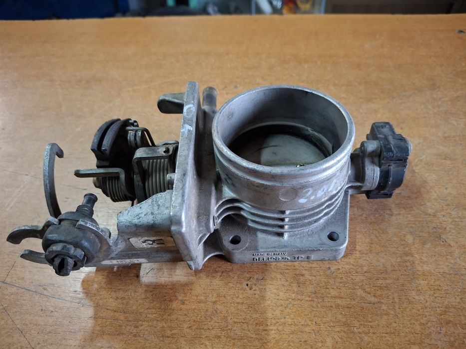 Clapetă accelerație Bmw E 30 E28 E38 E36 328i B