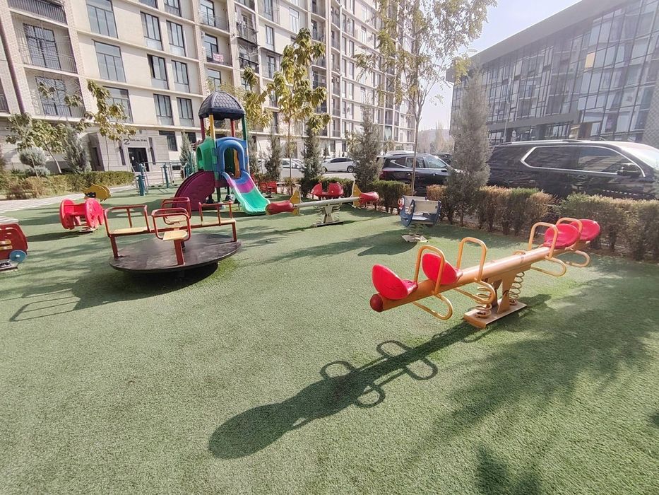 Продается якасарайский район ЖК SOLARIS 141.8m2