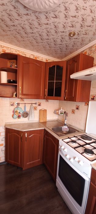 Кухонный  гарнитур