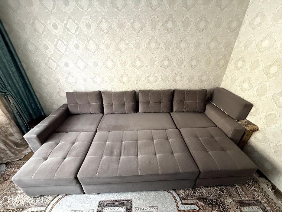 Продам диван-трансформер в отличном состоянии