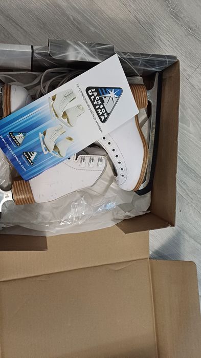 Коньки детские, Jackson