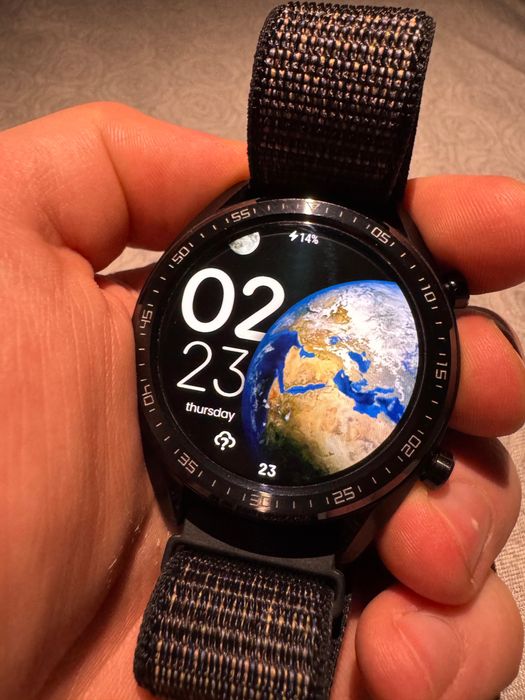Huawei Watch GT stare buna