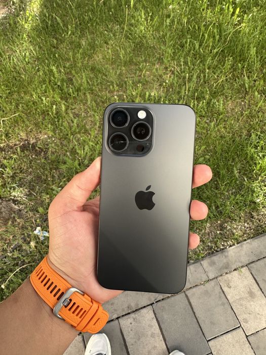 Айфон 15 про мах