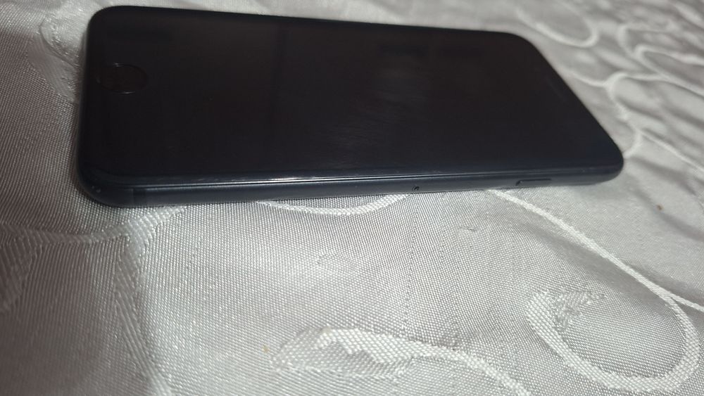Iphone 7 stare excelentă !!