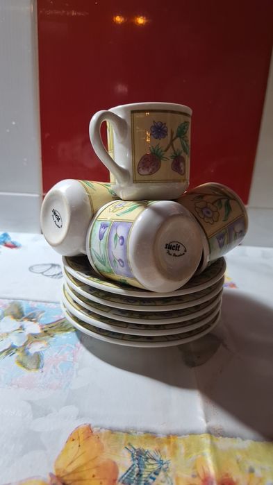 Set de cești din ceramică