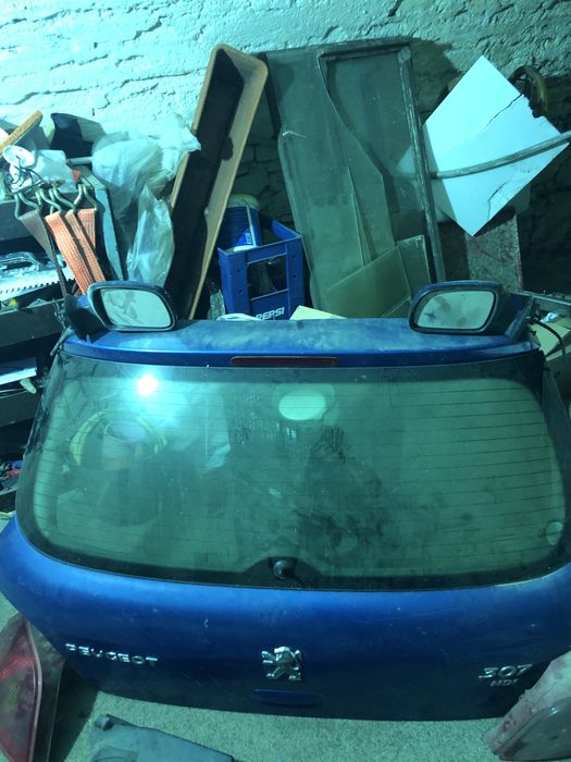 Ușa portbagaj peugeot 307 +stopuri si oglinzi stanga dreapta