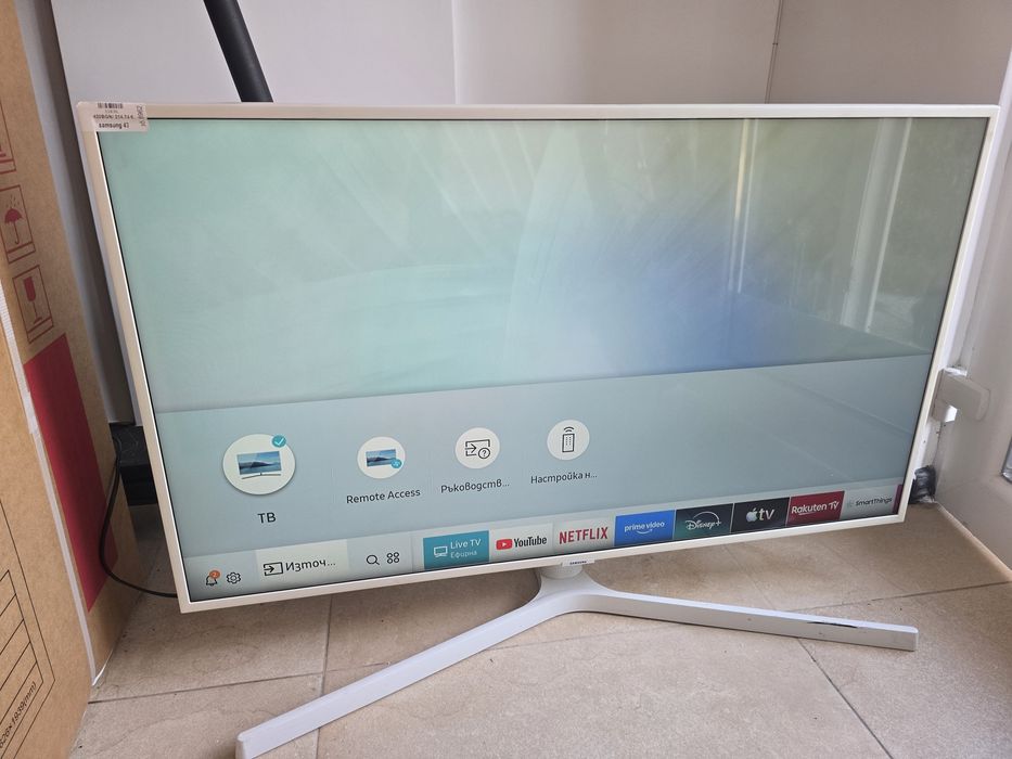 Смарт телевизор Samsung 43инча