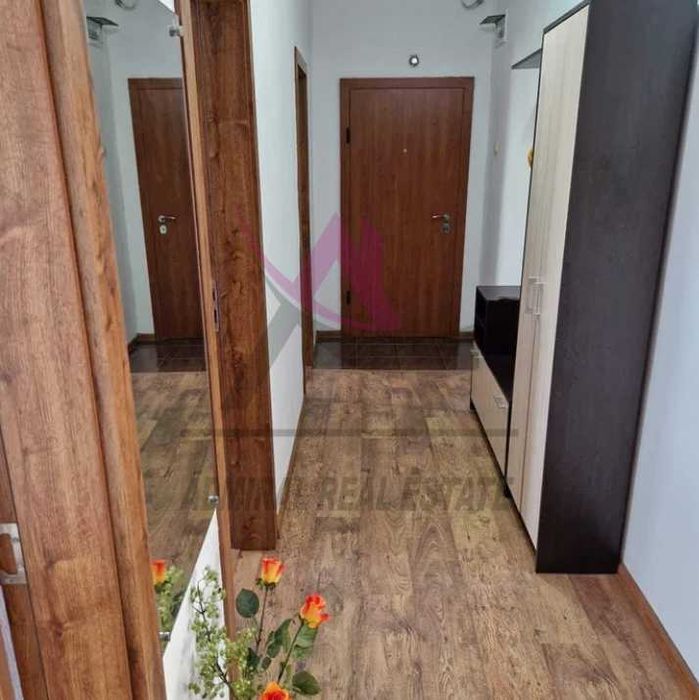 Дава се под наем Тристаен апартамент в Варна, Център - 75 кв.м за 550 € - Снимка #5