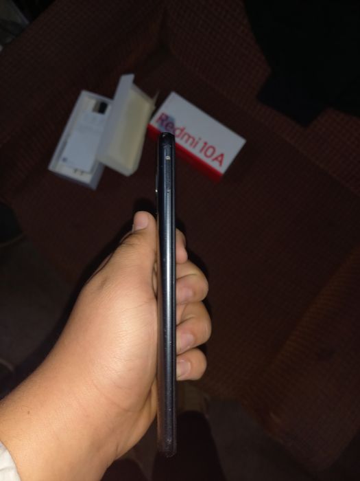 Holati yaxshi ozgina aybi bor tel qlila keliwip olamza