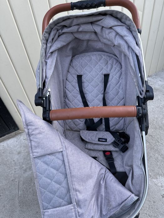 Продам детскую коляску