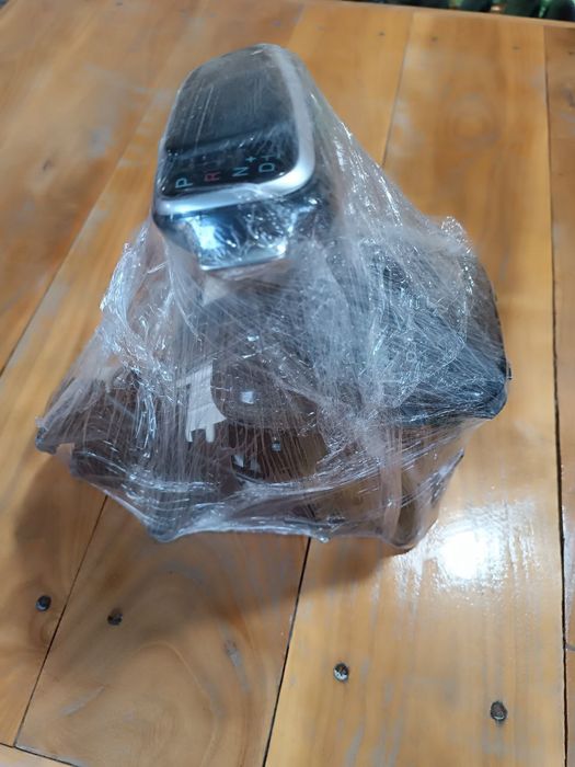 Селектор АКПП/ бардачок/ панель управления бок. зеркалами от Каптива1