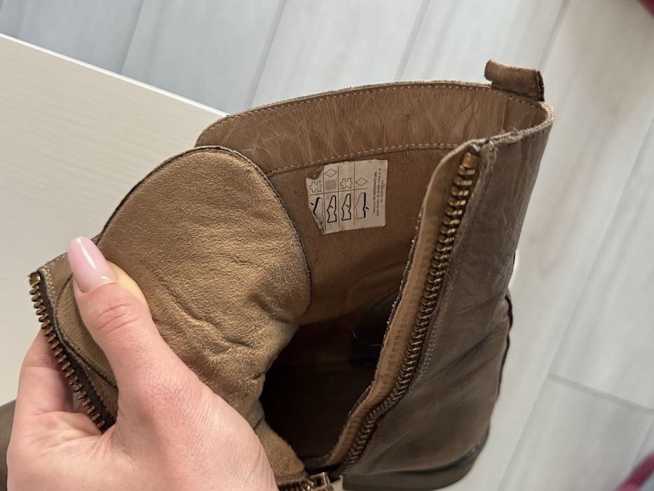 Ghete de piele Enzo Bertini 37/24 cm