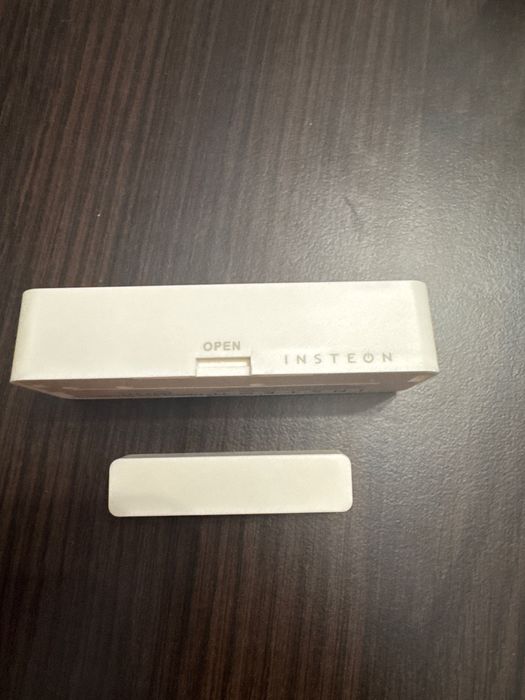 Senzor de miscare si de inchis/deschis