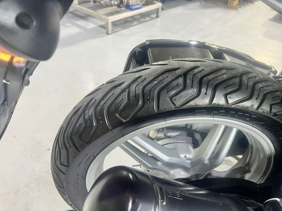 Скутер Yamaha Xenter