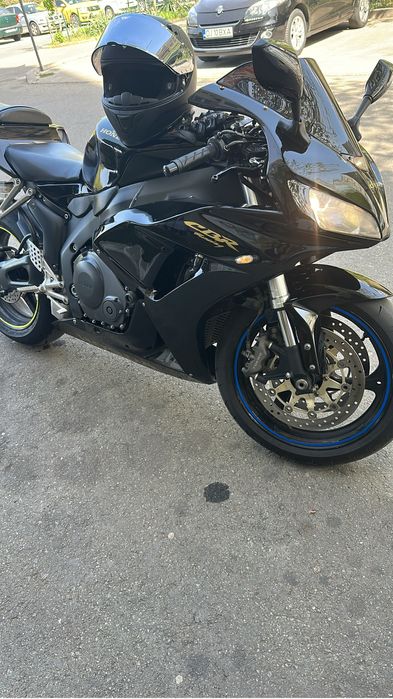 Honda cbr 1000rr