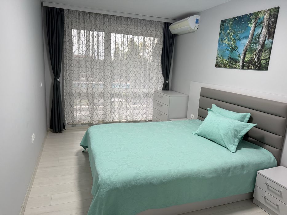 Дава се под наем Двустаен апартамент в Варна, Бриз - 72 кв.м за 750 € - Снимка #2