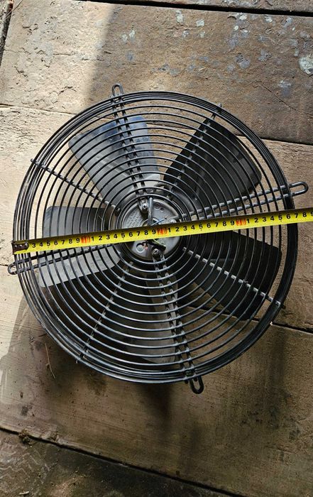 Продам  осевой вентилятор