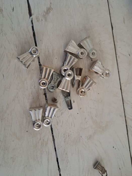 Прищепки для карнизы, штор или занавесок