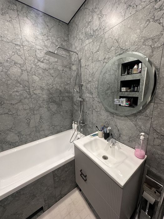 Квартира 4 комнат