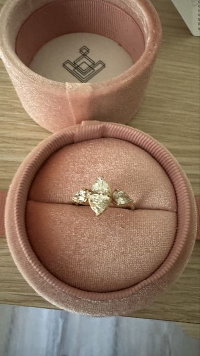 [nou] Inel aur cu diamante laborator