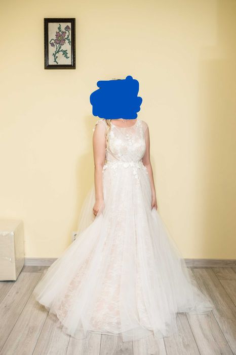 Vand rochie  de mireasa