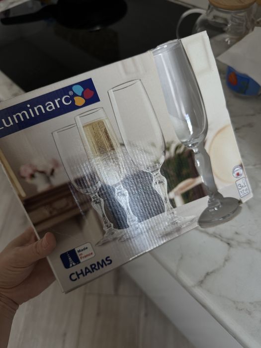 Бокалы для шампанского