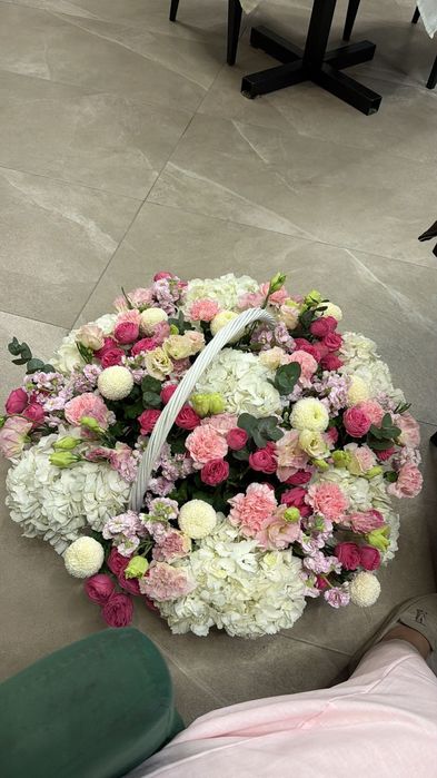 Гүл сатам қымбат әдемі гүл