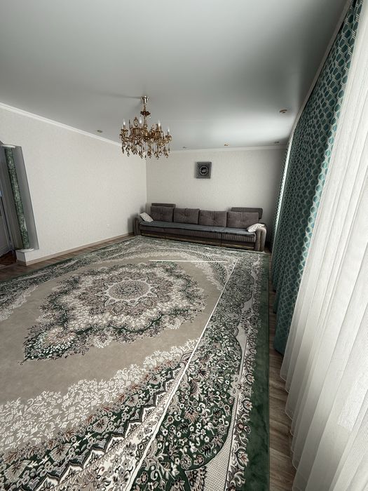 Продам дом 2 уровня  в тихом спальном районе