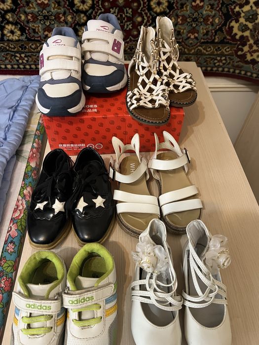 Платье для  девочки новое