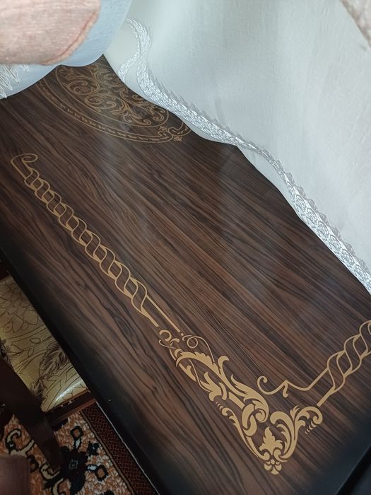 Большие 2 Стола и 20стульчиков  качество хорошее цена договорная