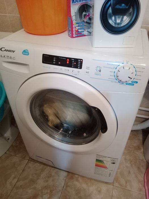 Стиралная машина сатылады.