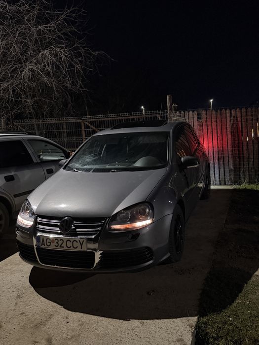 Golf 5 1.6 fsi pachet r32