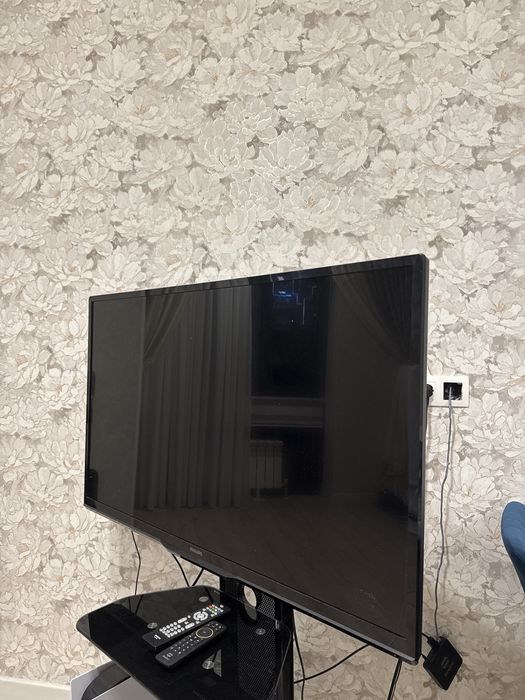 Телевизор PHILIPS 42PFL3008T/60