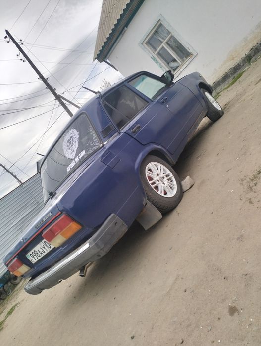 Продам 2107 на полном машина