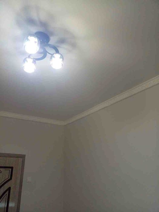 2 xonali uy kvartira sotiladi 10-mikrorayon Maklersiz