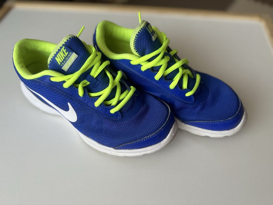Маратонки Nike 38.5