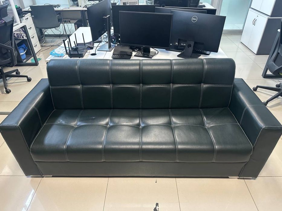 Диван и кресло для оффис