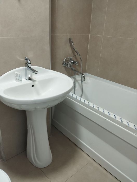 2 хонали янги хонадон ижарага берилади.