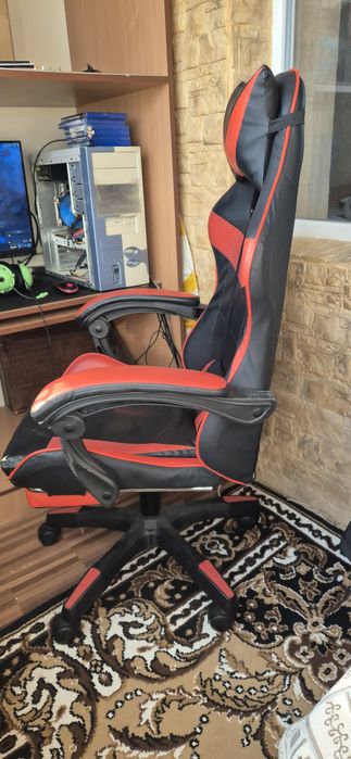 Продам игровое кресло