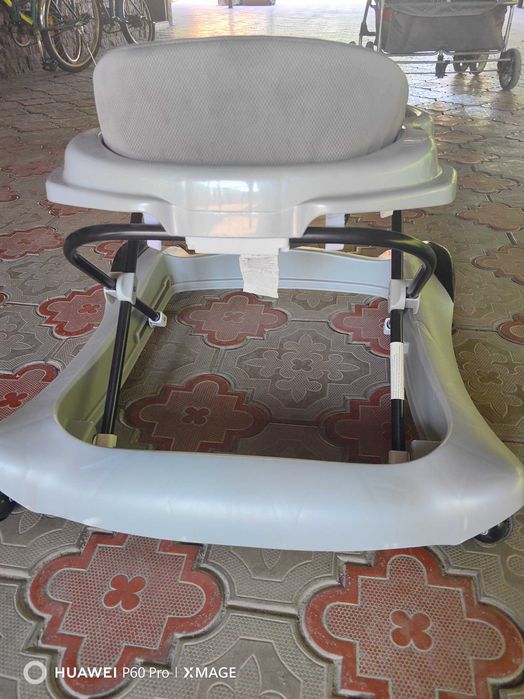 Продам детские ходунки